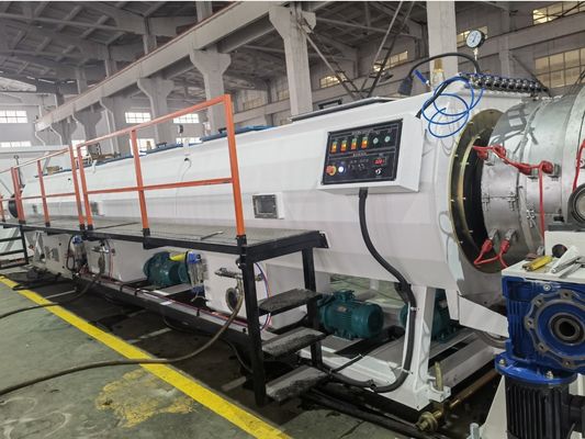 Siemens Electric Parts HDPE Solid Wall Pipe Extrusion Machine For Precise Production