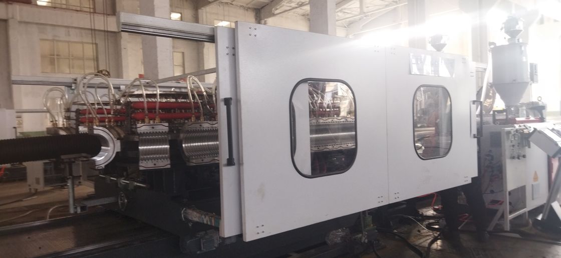 Siemens ana elektrik parçaları ve HV>940 namlu sertliğine sahip Su veya Hava Soğutmalı Çift Katmanlı Oluklu Boru Ekstrüzyon Hattı