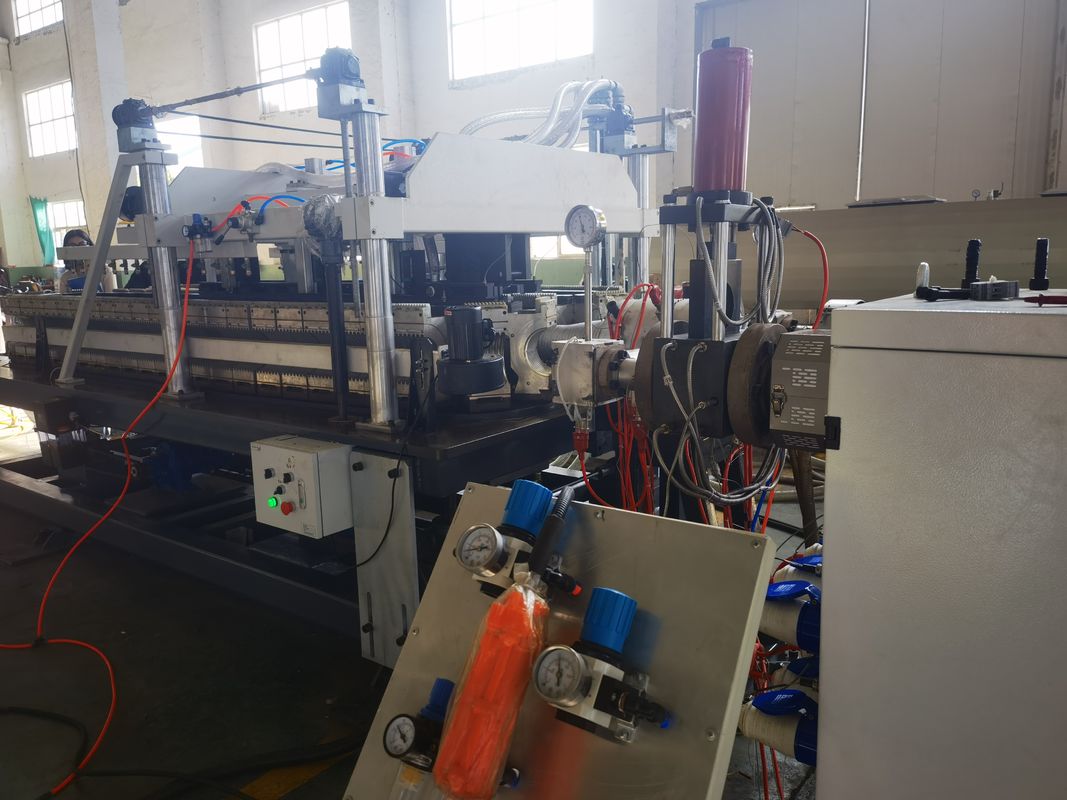 Su Soğutma Otomatik Besleme ve Siemens Contactor ile Tek Duvarlı Dalgalanmış Boru Ekstrüzyon hattı