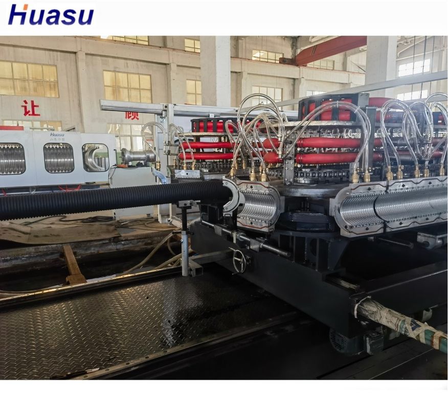 PE PP PVC Çift Duvarlı Gürültülü Boru Ekstrüzyon hattı Su drenajı için boru makinesi ekstrüzyonu