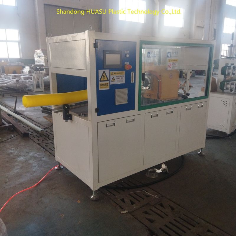 Özelleştirilebilir Çıktı için PLC Kontrollü ve Su Soğutmalı 100-1000kW Üretim Gücü Çift Duvarlı Oluklu Boru Makinesi