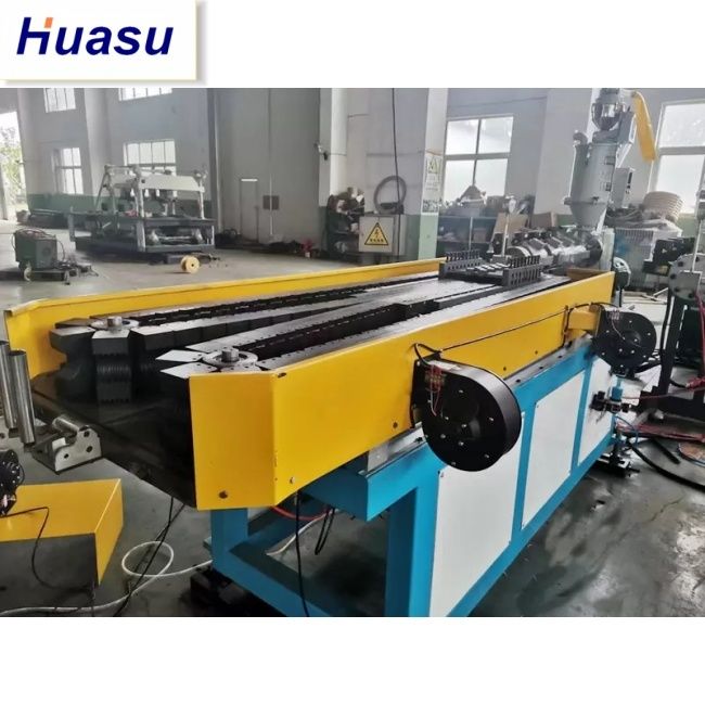 32-1600mm Kesme Çapı Aralığına ve Siemens PLC Teknolojisine Sahip Yüksek Verimli DWC Boru Ekstrüzyon Hattı