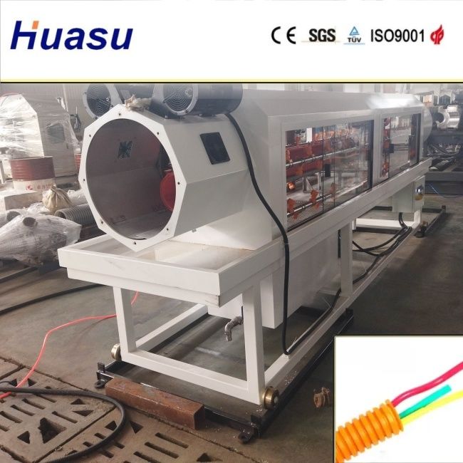 32-1600mm Kesme Çapı Aralığına ve Siemens PLC Teknolojisine Sahip Yüksek Verimli DWC Boru Ekstrüzyon Hattı