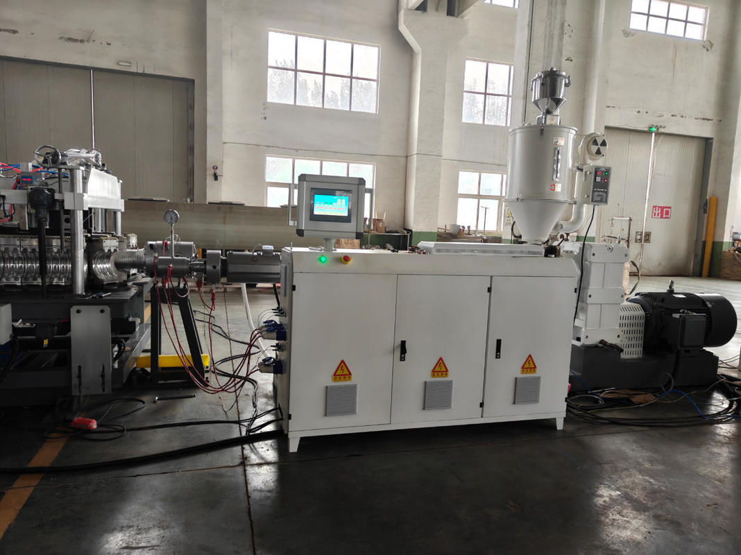 Siemens İnverter ve Omron Röleli 75-250mm Oluklu Boru Üretimi için Otomatik DWC Boru Ekstrüzyon Hattı
