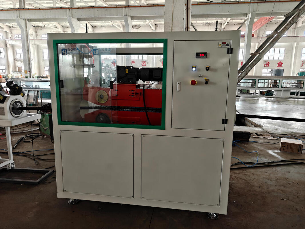 PLC Kontrolü Tek Duvarlı Gürültülü Boru Ekstrüzyon Hattı Fıçı Nitridleme Derinliği 0,4 ∼0,7 mm ve Schneider/Siemens Elektrik Bileşenleri