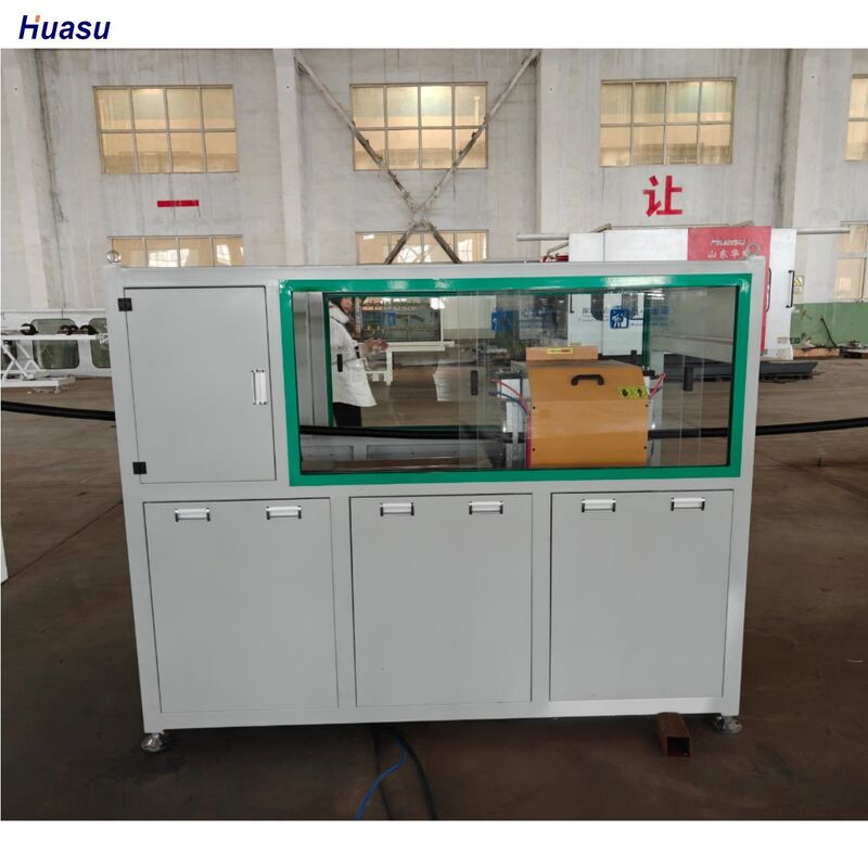 Tek duvarlı su soğutması ve Siemens motoru ile sabit yüksek hızlı üretim için tek duvarlı dalgalanmış boru çıkartma hattı