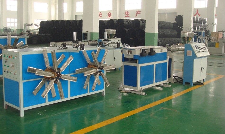 PP / PE / PVC Boru için Tek Duvar Oluklu Boru Ekstrüzyon Makineleri