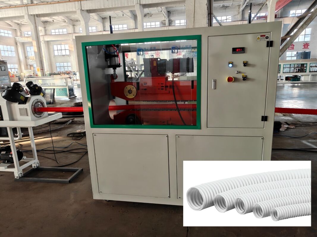 Otomatik sınıflandırmalı HDPE PP PVC çift cidarlı oluklu boru makinesi, boru üretimi için döner kalıp tipinde oluk açıcı özellikli