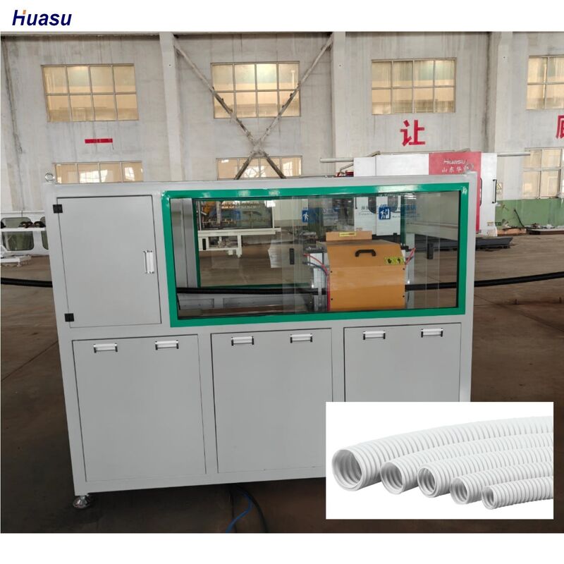 Su ve kanalizasyon sistemlerinde kullanılan esnek borular üretmek için HDPE dalgalanmış boru üretim hattı makinesi