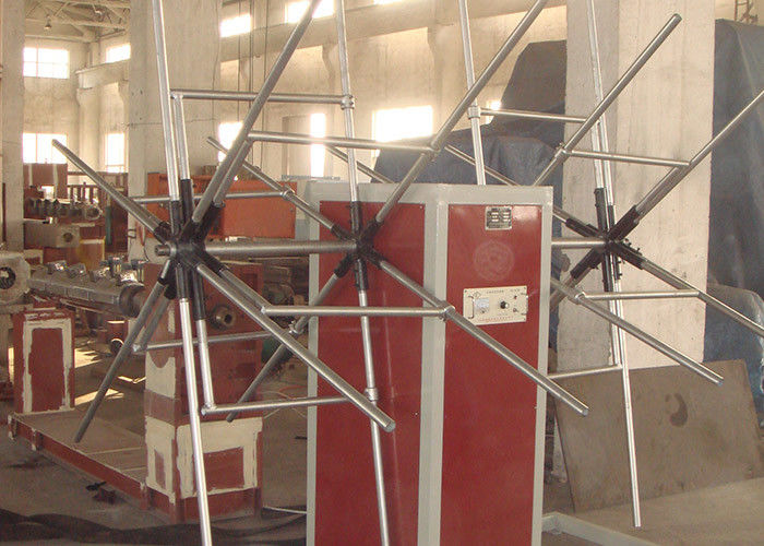 16-1200mm PVC Boru Ekstrüzyon Hattı PE Tek Duvar Oluklu Boru Ekstrüzyon Hattı